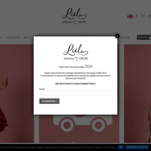 Rozkloszowana sukienka projektant